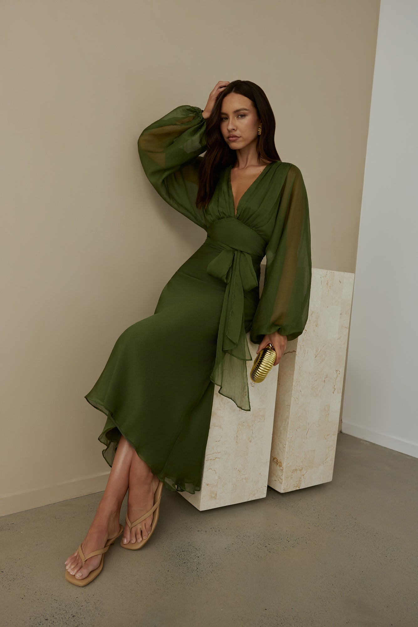 Robe Longue Femme avec Col en V Lucyle