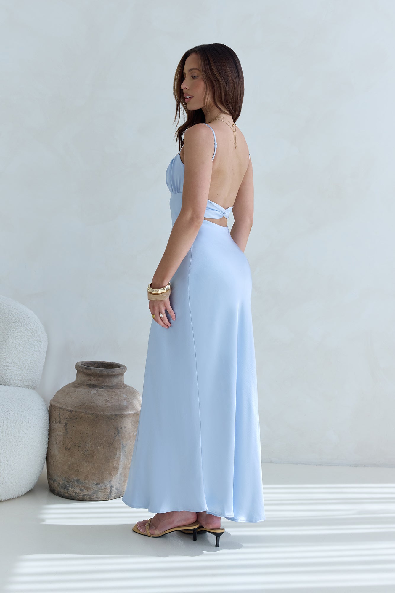 Robe Longue Femme avec Dos Nu en Satin Lucyle