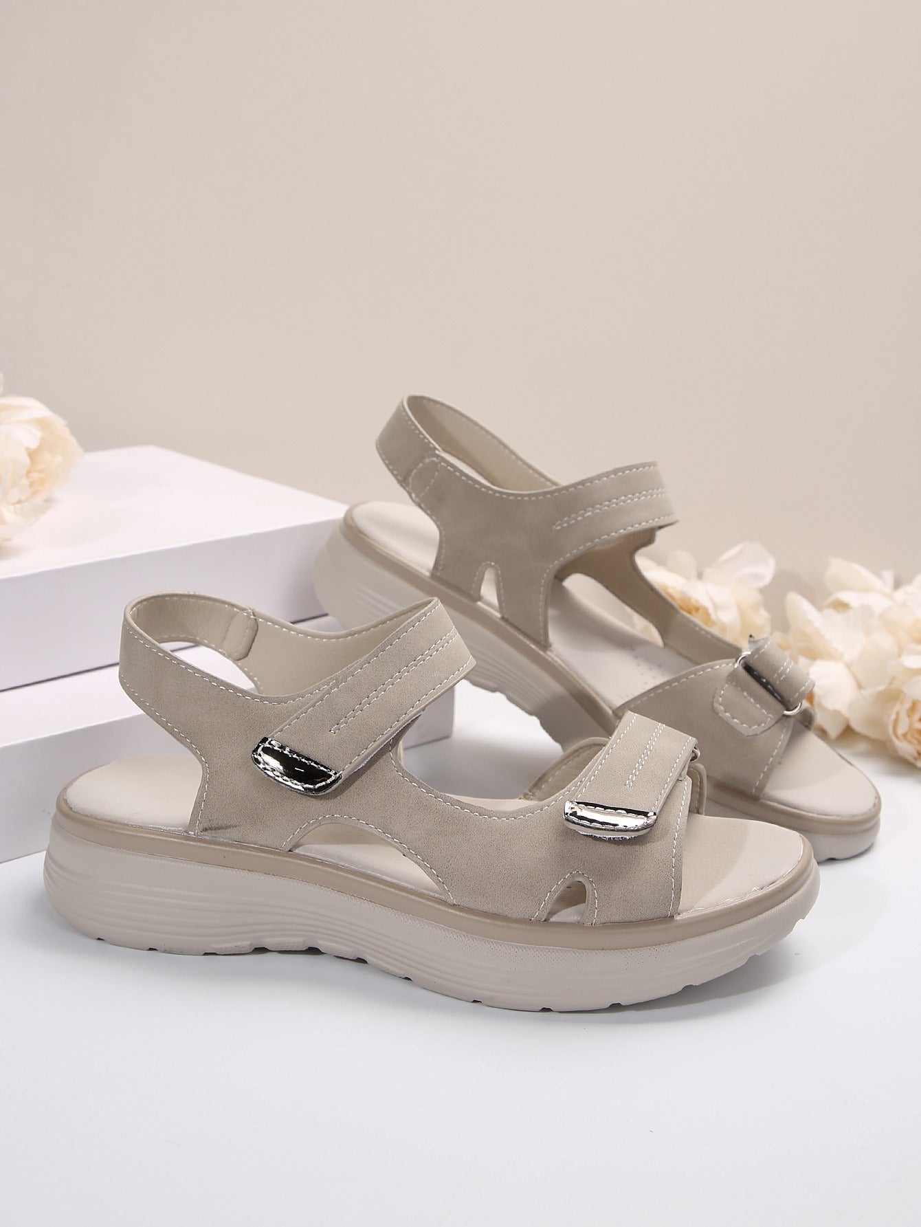 Sandales Femme avec Semelle Rembourrée Lucyle