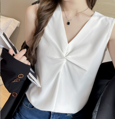 Top Femme avec Détail Nœud et Col en V Lucyle