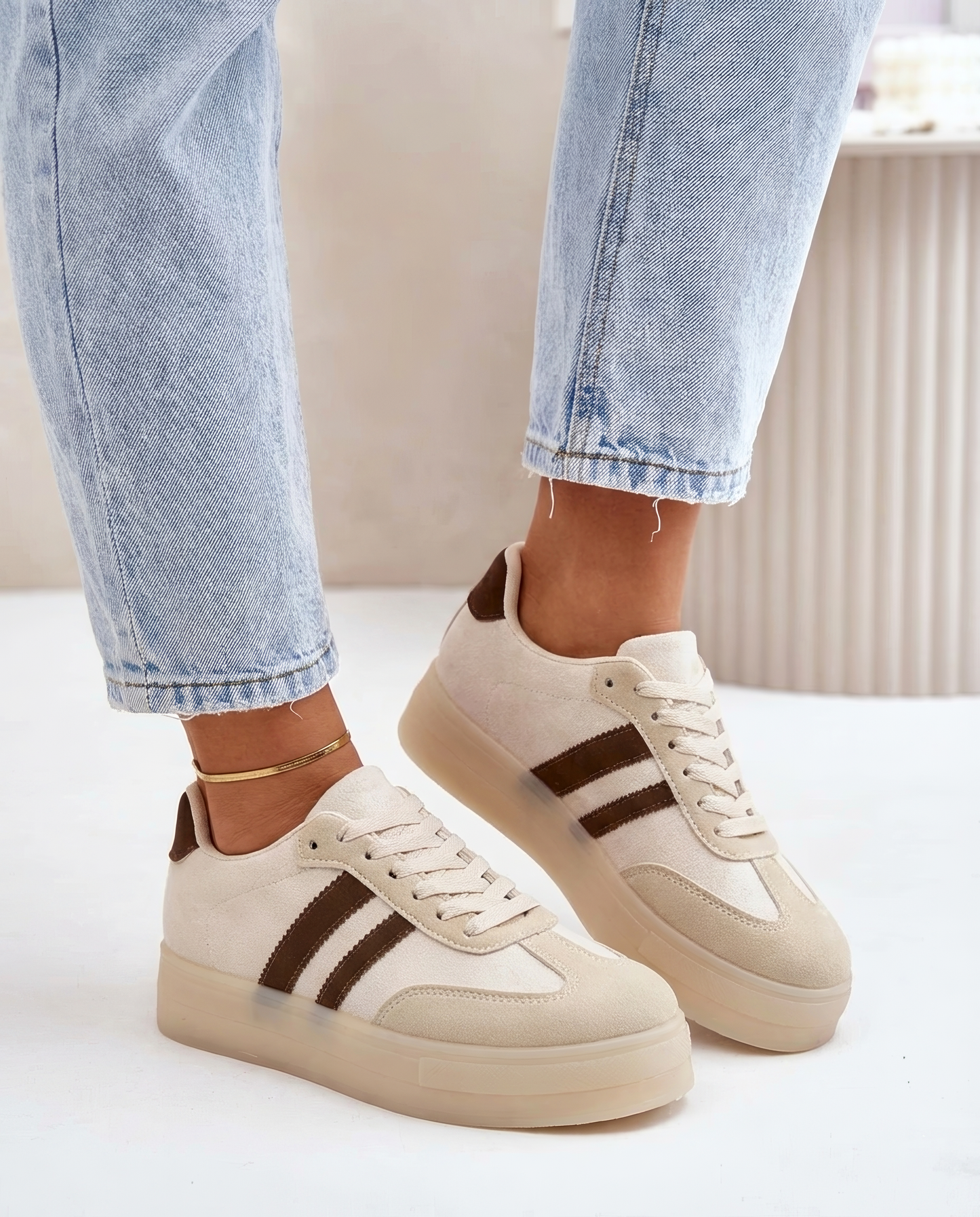 Baskets Femme avec Semelle Légère et Confort Optimal Lucyle