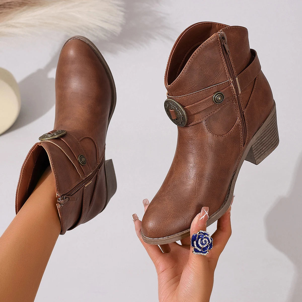 Bottes Femme avec Boucle Rustique Lucyle
