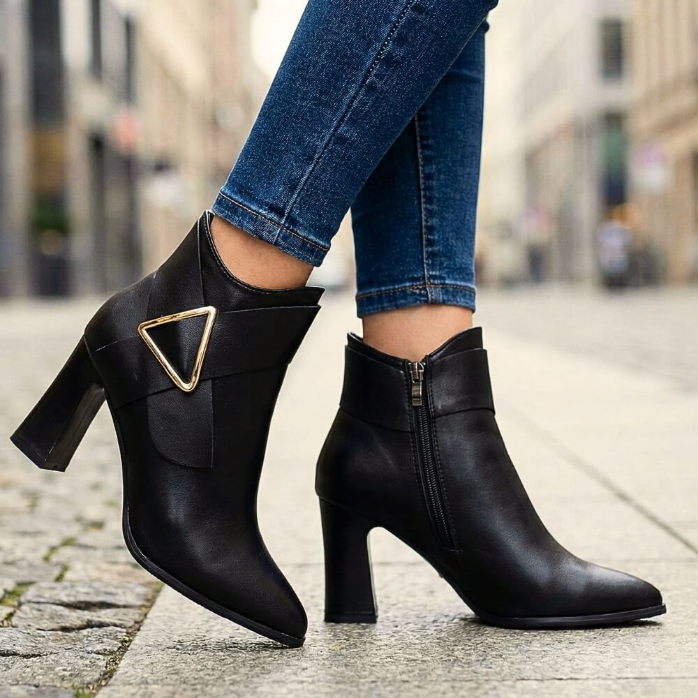 Bottines Femme à Talon Bloc avec Boucle Triangulaire Lucyle