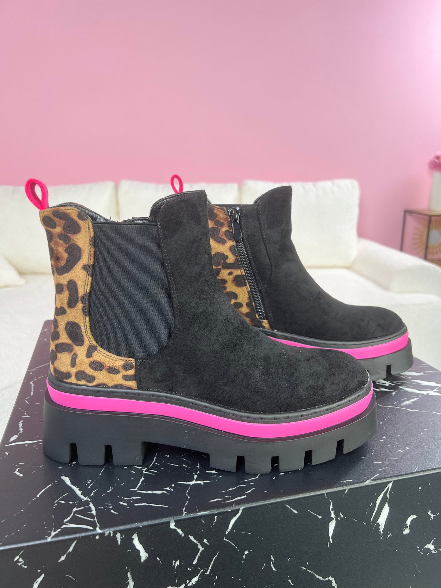 Bottines Femme avec Détail de Semelle Lucyle