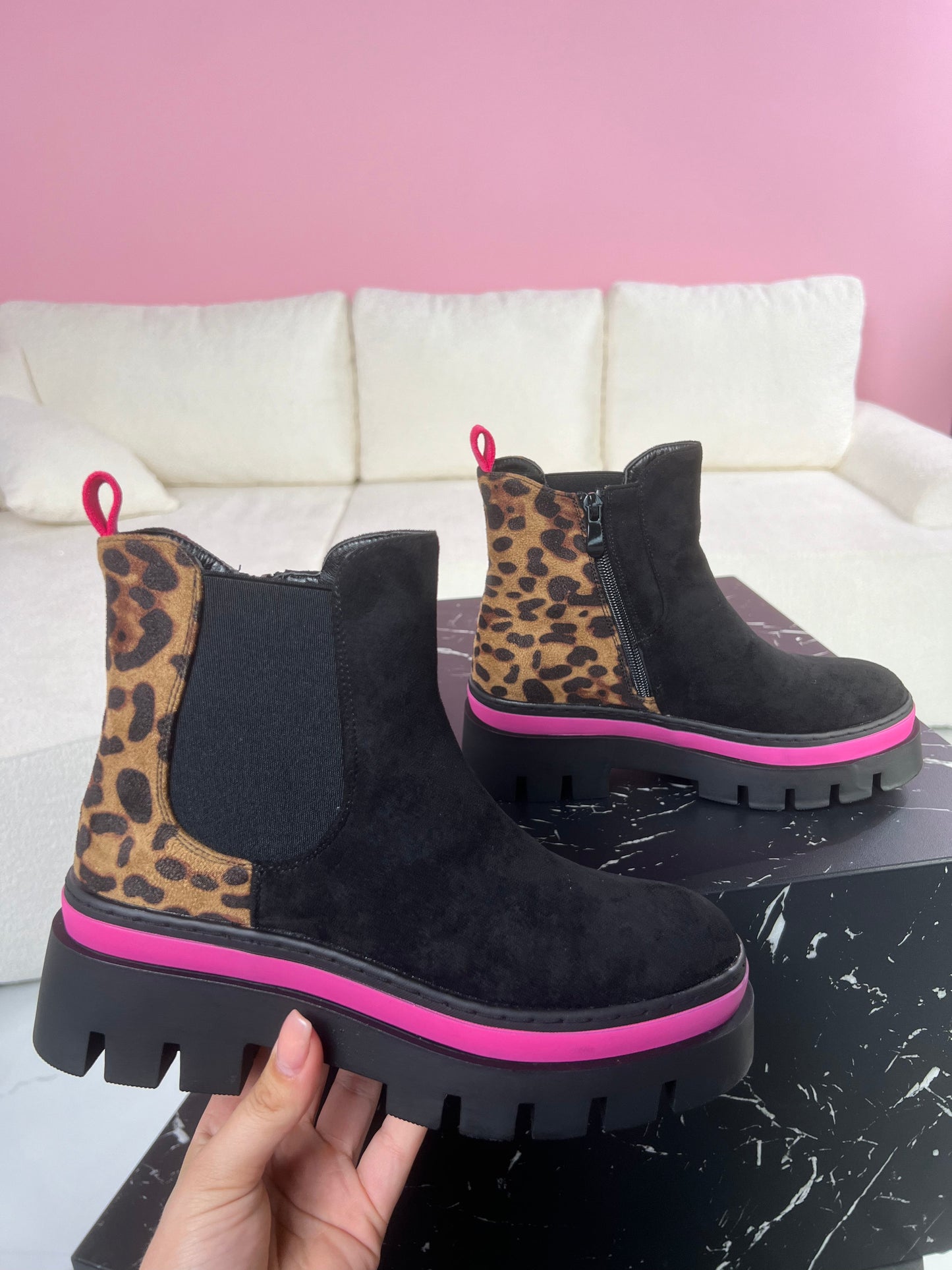 Bottines Femme avec Détail de Semelle Lucyle