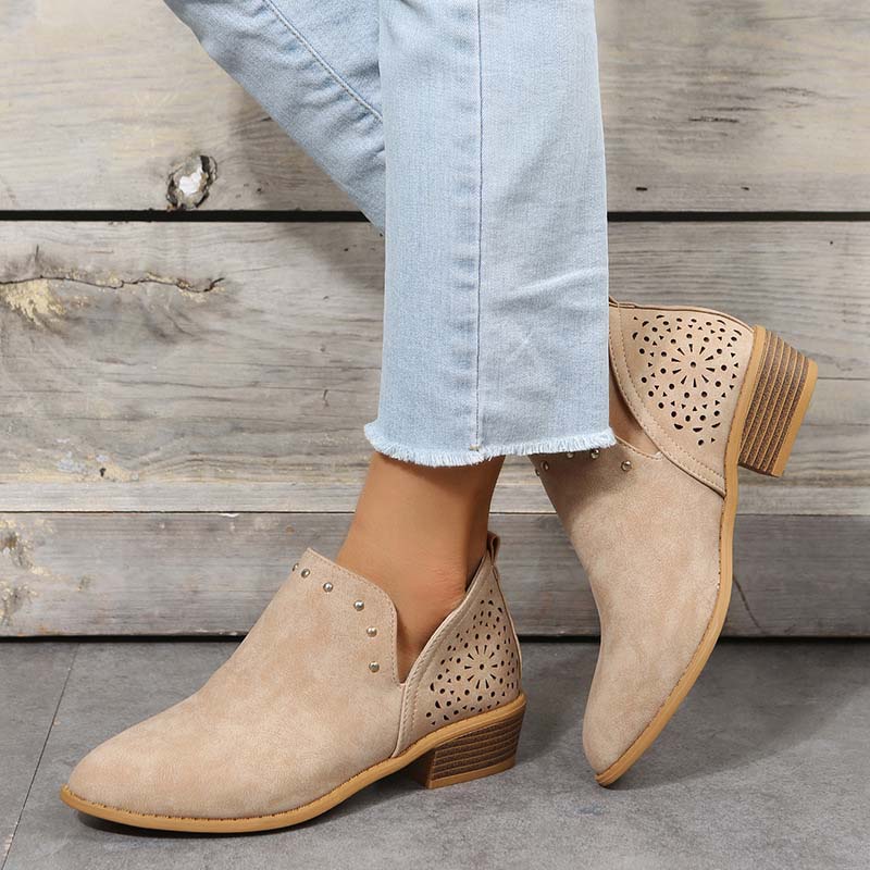 Bottines Femme avec Lacets et Rivets Lucyle