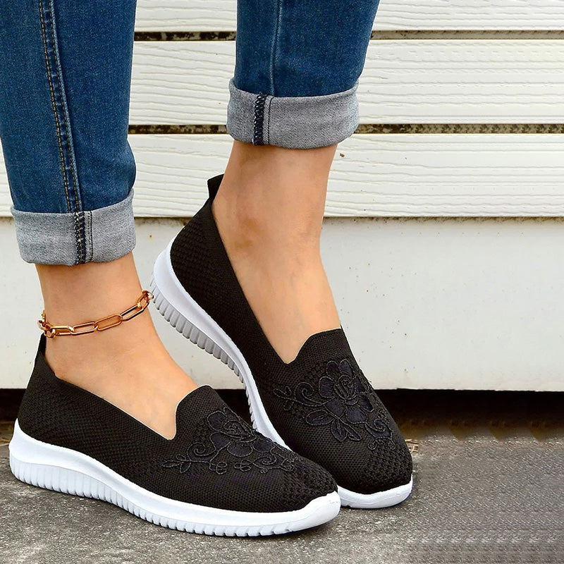 Chaussures Femme avec Broderie Florale Lucyle