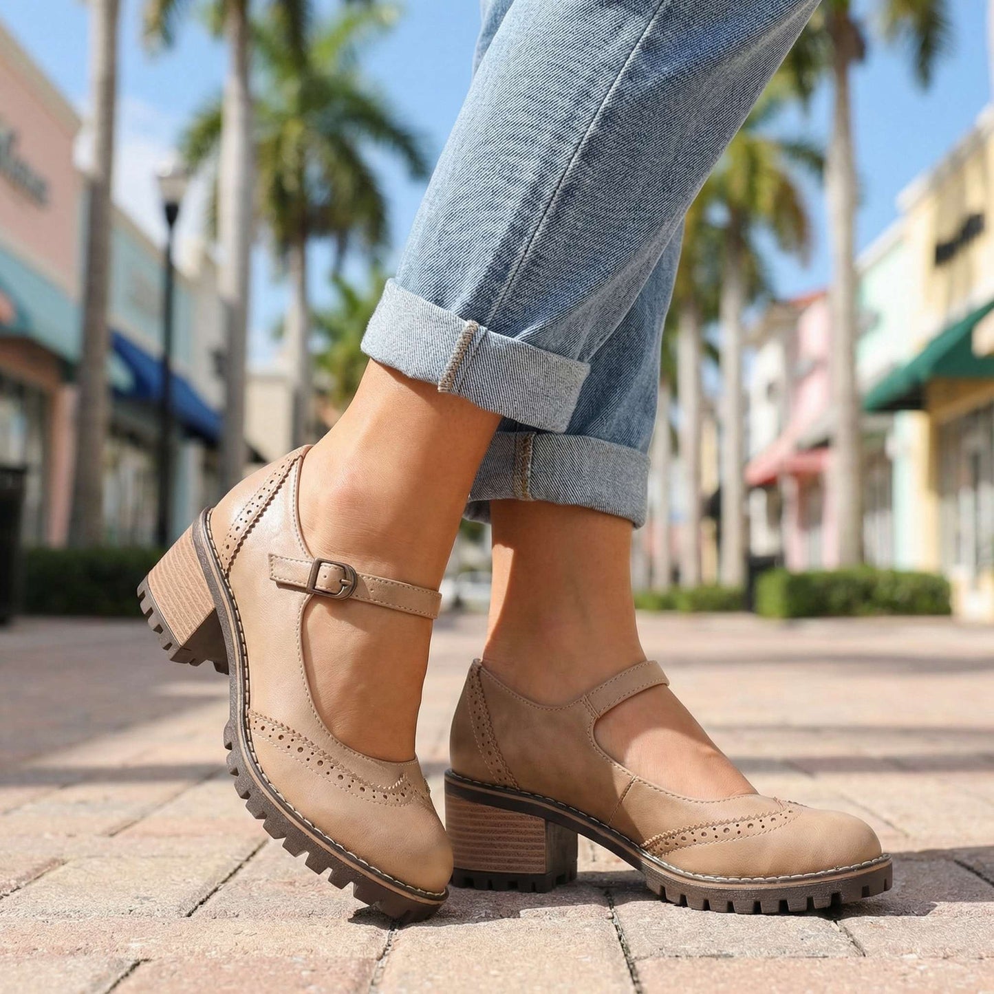 Chaussures Richelieu Femme avec Talons Épais Lucyle