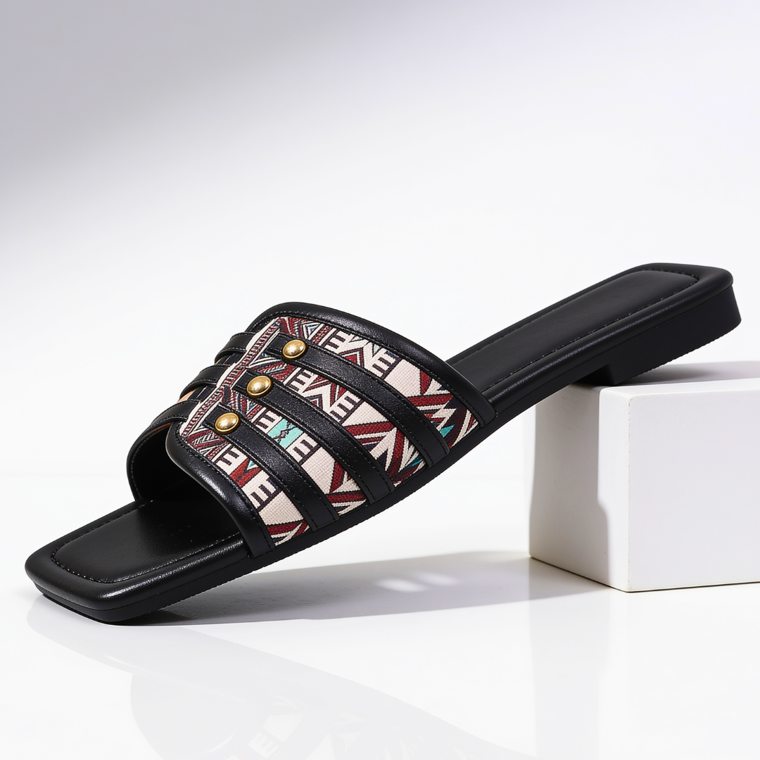 Claquettes Femme avec Panneau Aztèque Lucyle