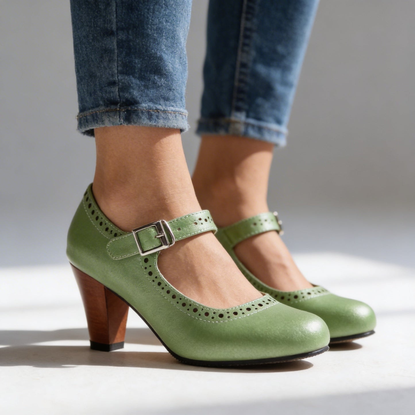 Mocassins Femme avec Boucle Richelieu Confort Lucyle
