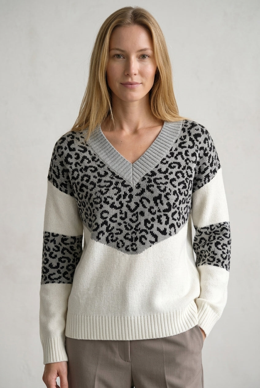 Pull Femme à Col V avec Imprimé Léopard Lucyle