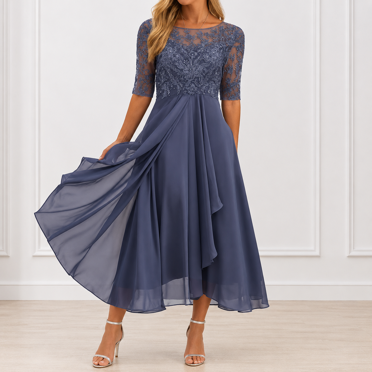 Robe Élégante Femme avec Détails Floraux Lucyle