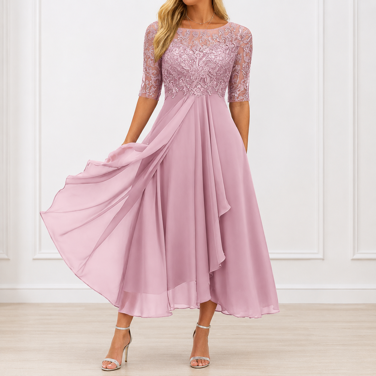 Robe Élégante Femme avec Détails Floraux Lucyle