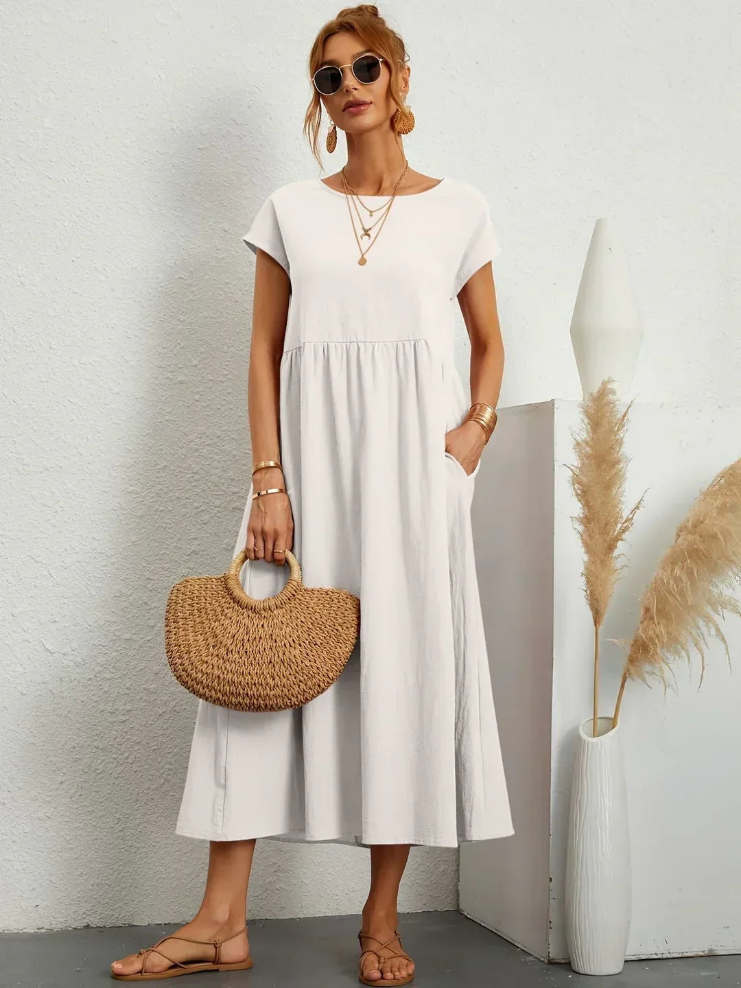 Robe Femme avec Design Intemporel et Confort Lucyle