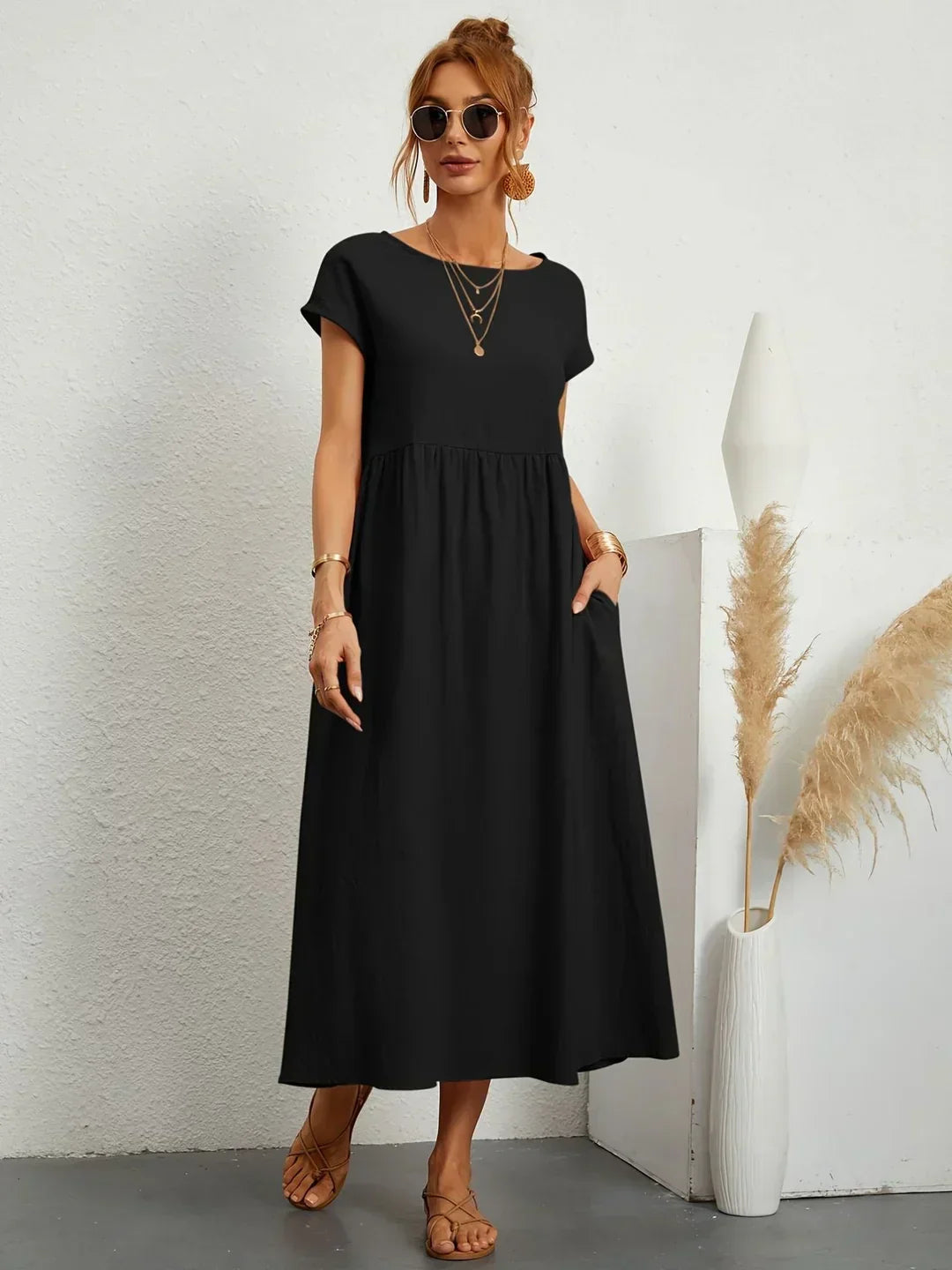 Robe Femme avec Design Intemporel et Confort Lucyle