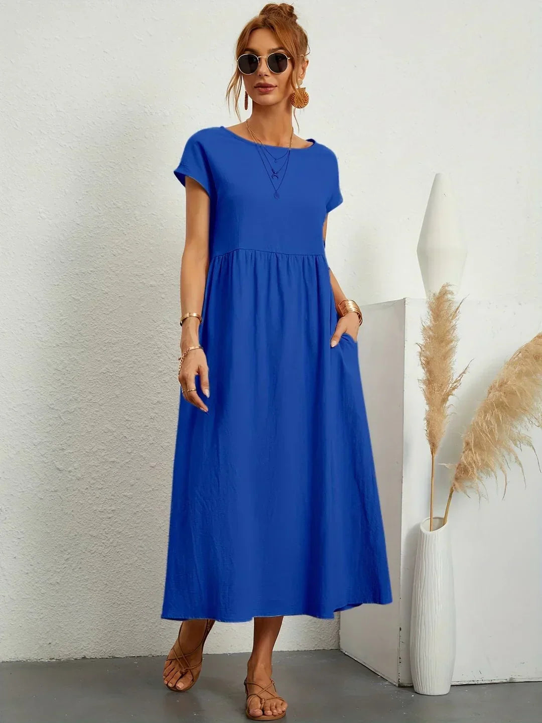 Robe Femme avec Design Intemporel et Confort Lucyle