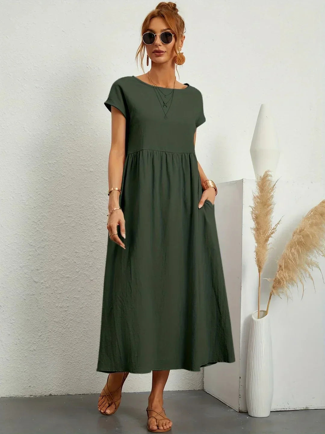 Robe Femme avec Design Intemporel et Confort Lucyle