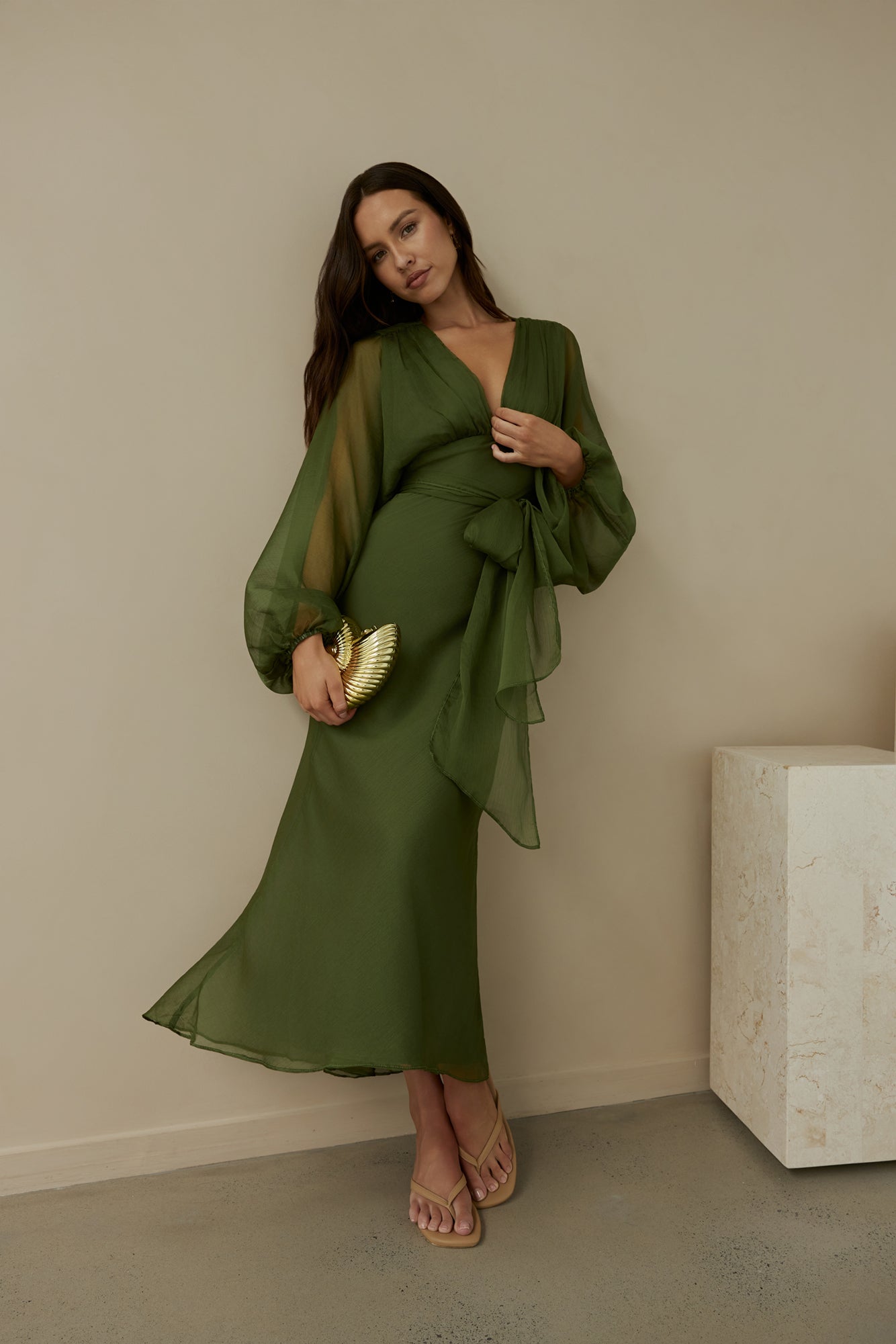 Robe Longue Femme avec Col en V Lucyle