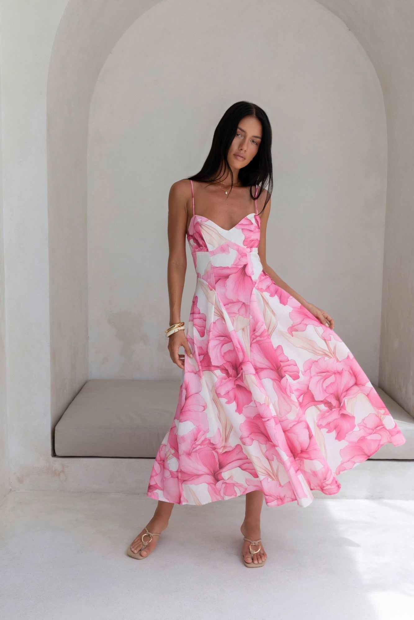 Robe Longue Femme avec Col en V et Silhouette Fluide Lucyle