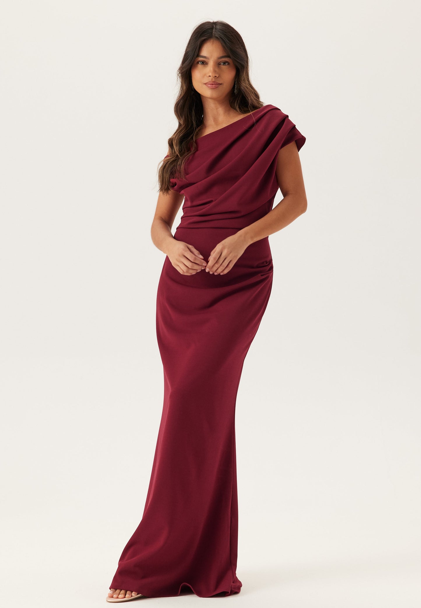 Robe Longue Femme avec Décolleté Asymétrique Lucyle