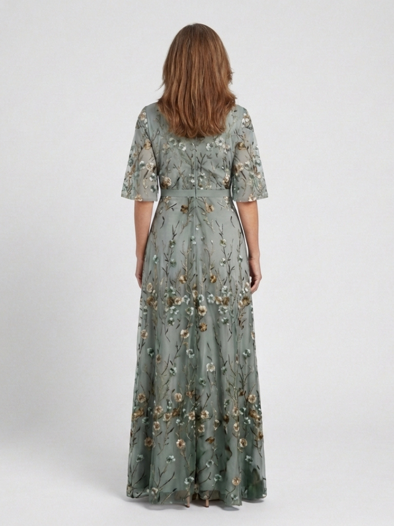 Robe Longue Femme avec Décolleté en V et Manches Transparentes Lucyle