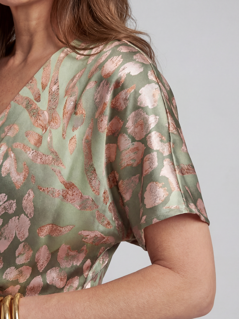 Robe Midi Femme avec Détail Torsadé et Col en V Lucyle