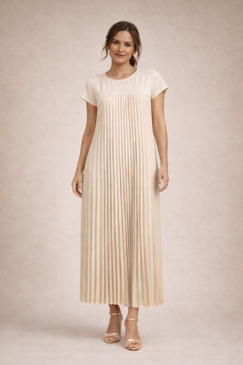 Robe Plissée Femme avec Coupe Aérienne Lucyle