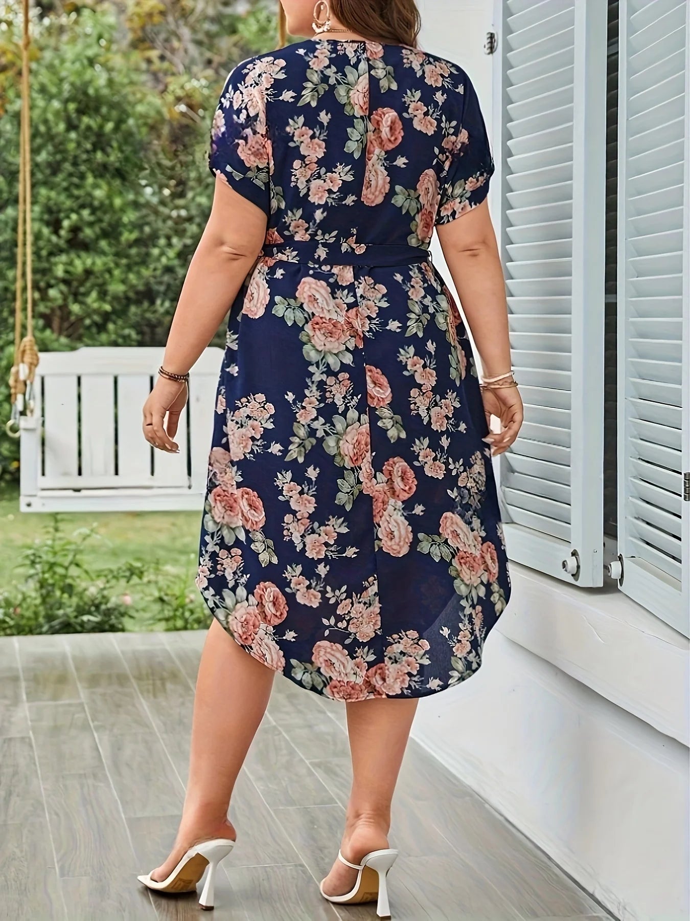 Robe d'été Femme avec Imprimé Fleuri et Col en V Lucyle