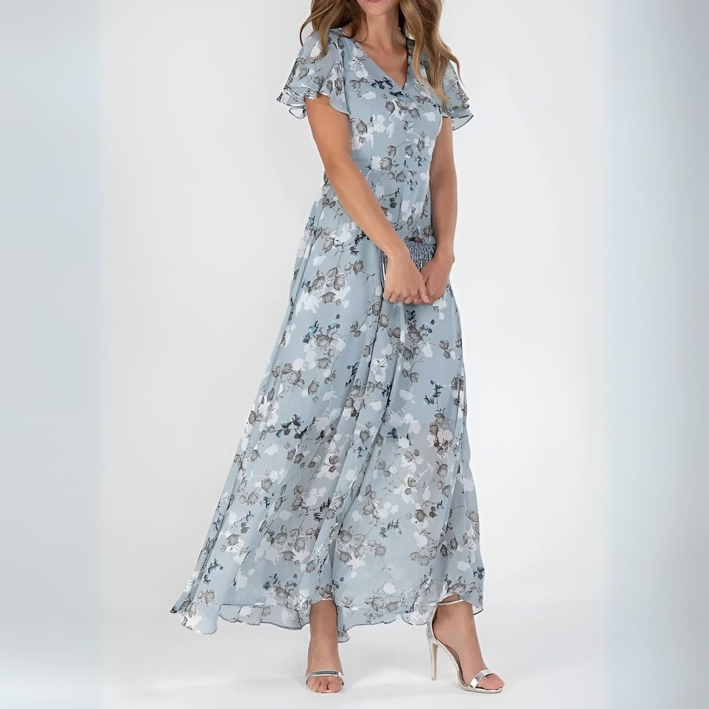 Robe d'été Femme avec Silhouette Élégante Lucyle