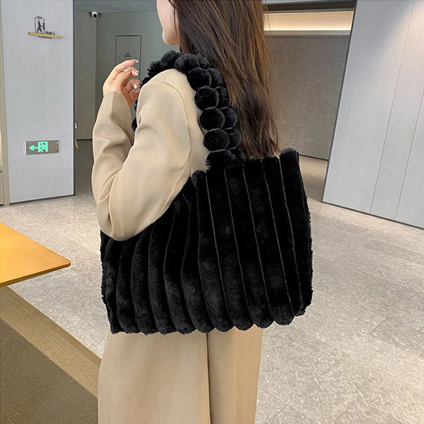 Sac à main Femme avec Compartiments Pratiques Lucyle
