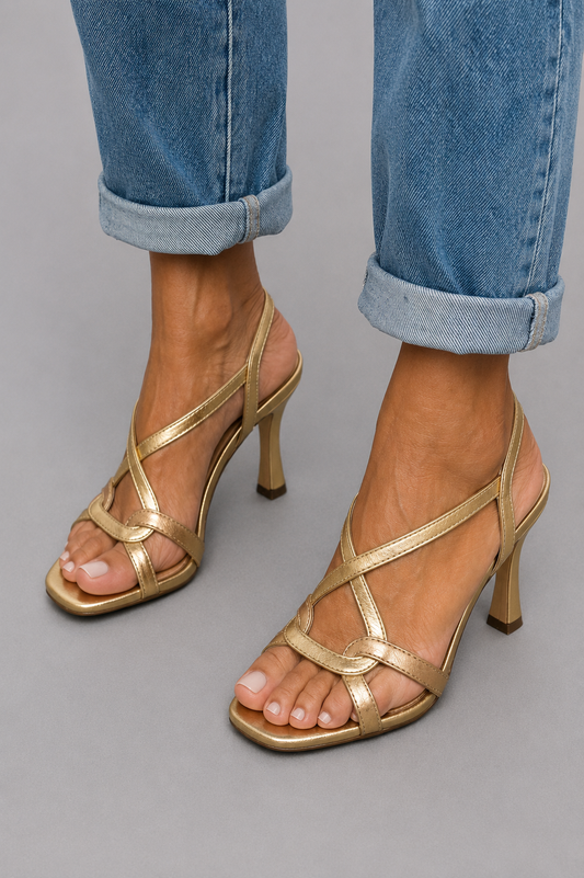 Sandales Femme avec Bretelles Croisées Dorées Lucyle