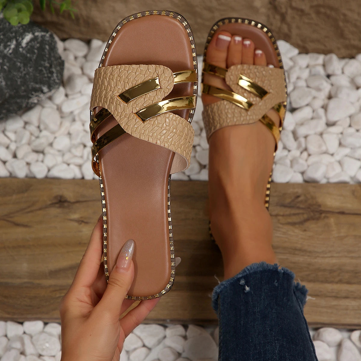 Sandales Femme avec Design Tressé et Semelle Souple Lucyle