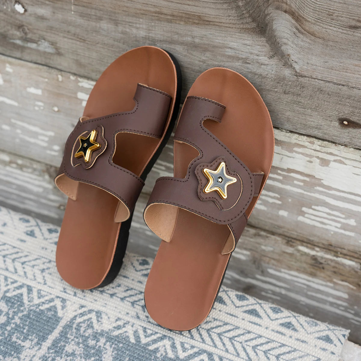 Sandales Femme avec Détail Étoile et Semelle Souple Lucyle
