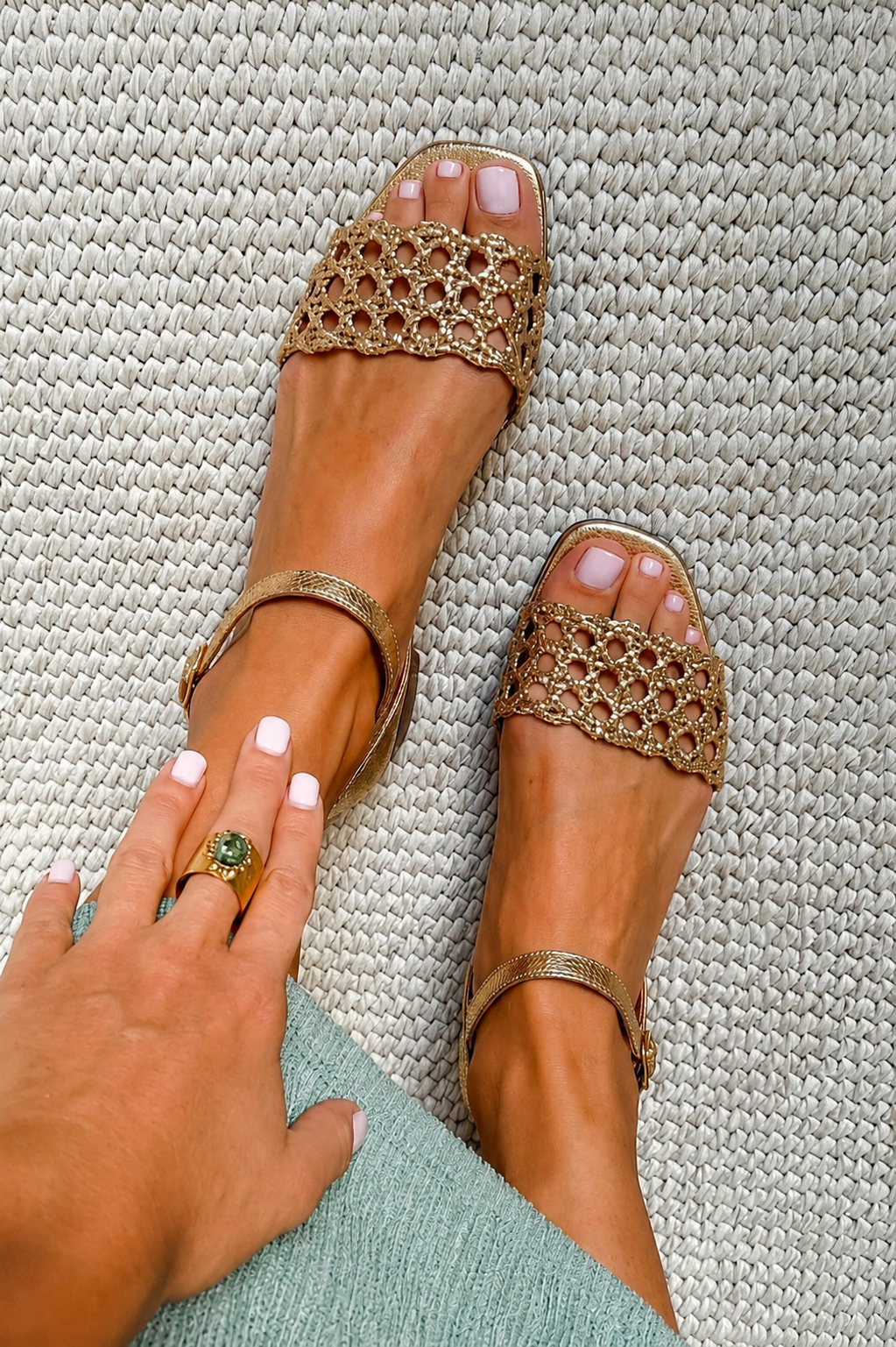 Sandales Femme avec Détails Découpés Lucyle