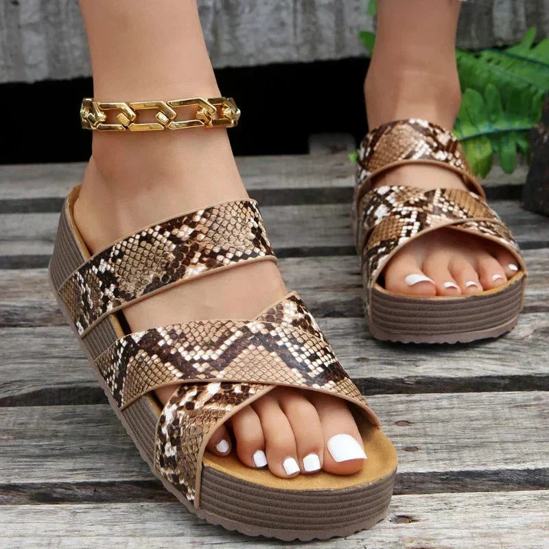 Sandales Femme avec Lanières Croisées Lucyle