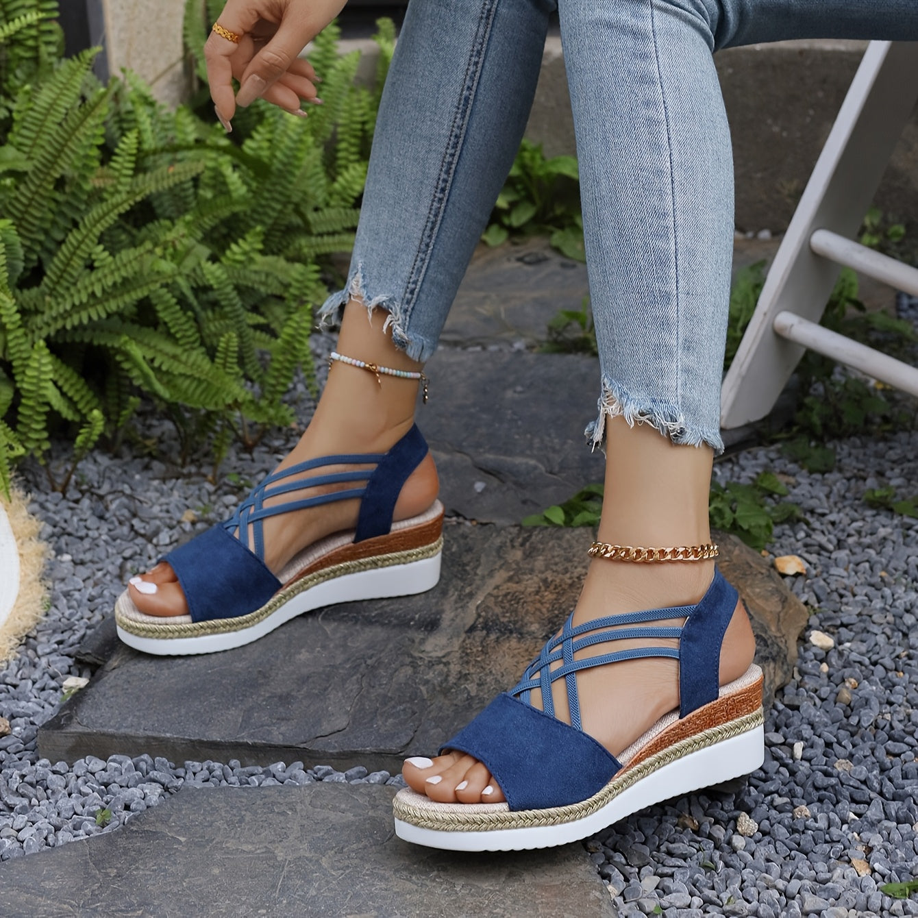 Sandales Femme avec Sangles Élastiques Croisées Lucyle