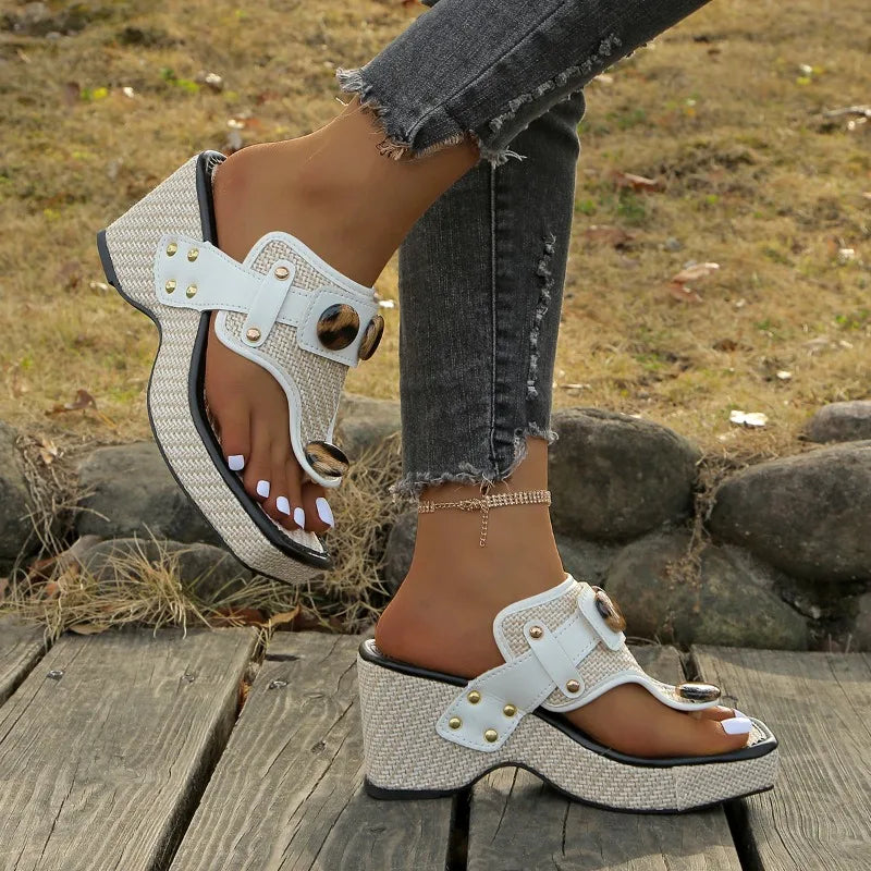 Sandales Femme avec Talon Compensé en Raphia Lucyle