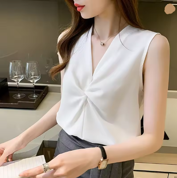 Top Femme avec Détail Nœud et Col en V Lucyle