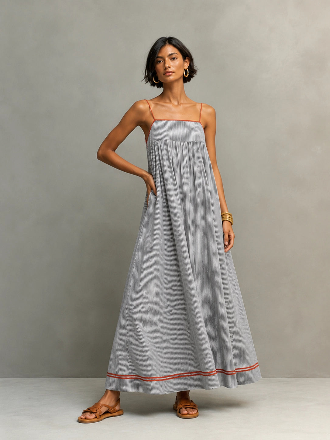Robe Femme avec Tissu Léger et Confort Optimal Lucyle